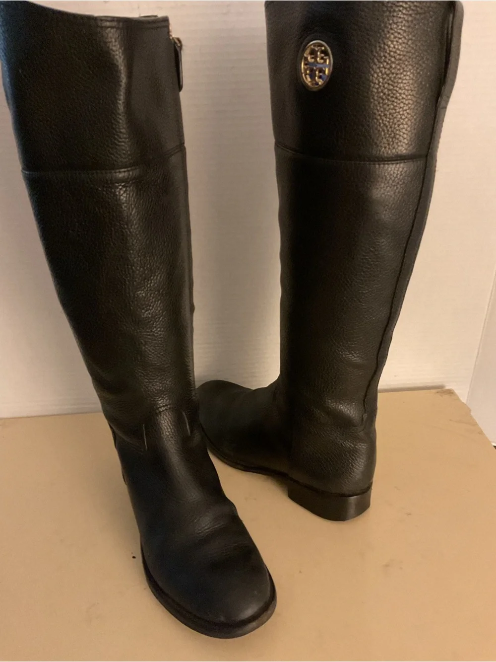 Tory Burch women Black Leather Knee-High Riding Boots with Gold Logo boots US 7